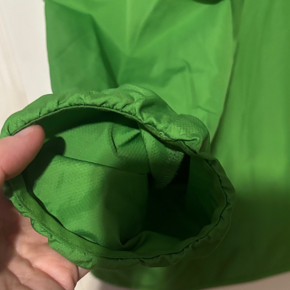 New Balance Vibrant Green Marathon light Windbreaker(rare)  XL - Picture 5 of 6